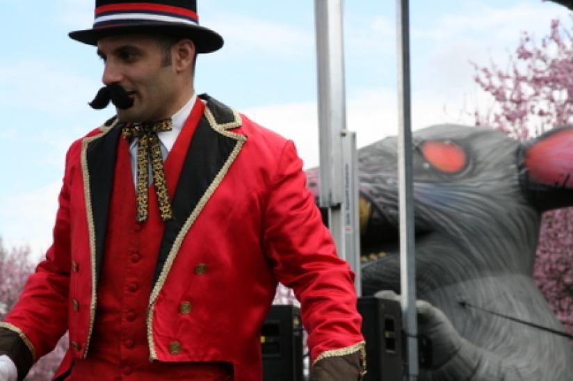 rally HEU #wiunion #weareone #xborder rally wisconsin trade union Peace Arch