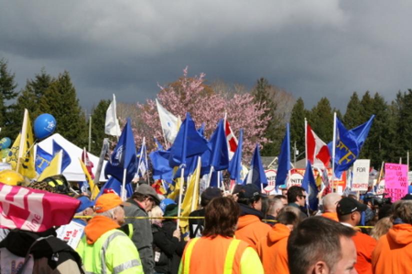 rally HEU #wiunion #weareone #xborder rally wisconsin trade union Peace Arch
