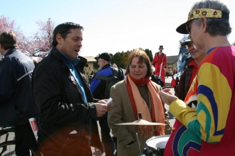 rally HEU #wiunion #weareone #xborder rally wisconsin trade union Peace Arch